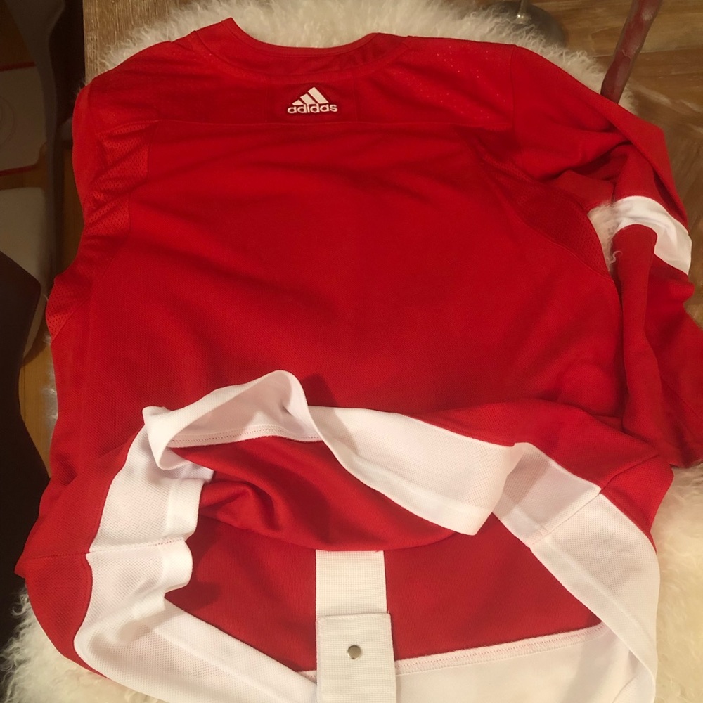 SOLD!Auth. Mens Adidas Detroit Red Wings jers SZ S - Picture 7 of 13